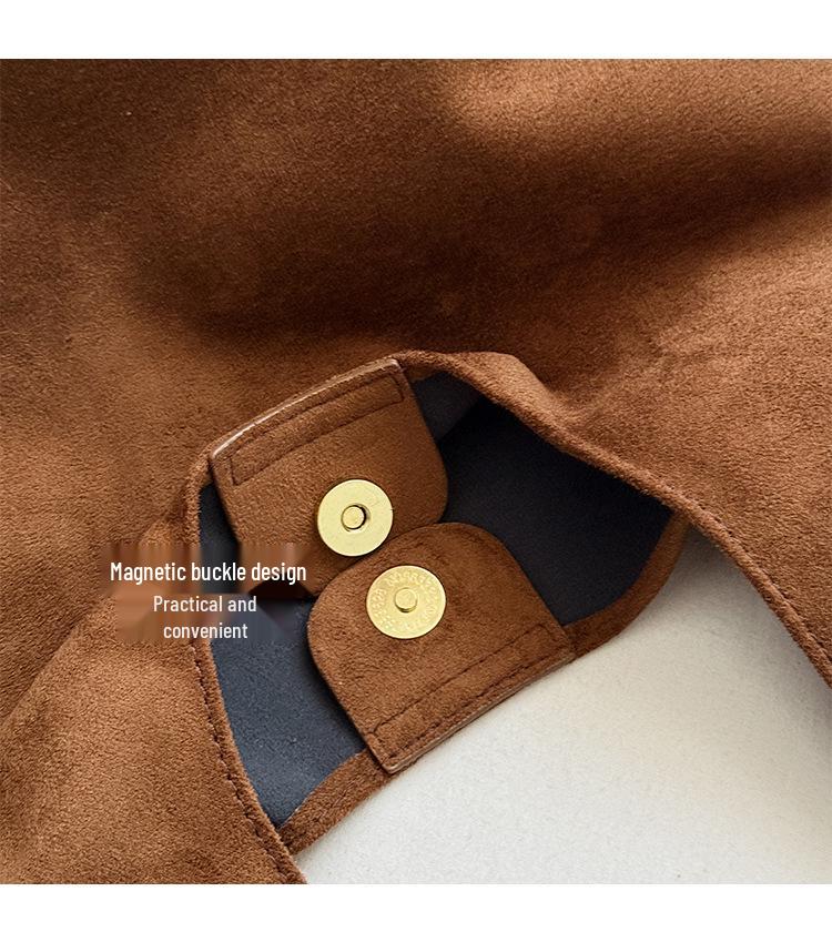 Retro Large Capacity One-Shoulder Underarm Tote Bag - Versatile Women's High-End Fashion Commute Accessory