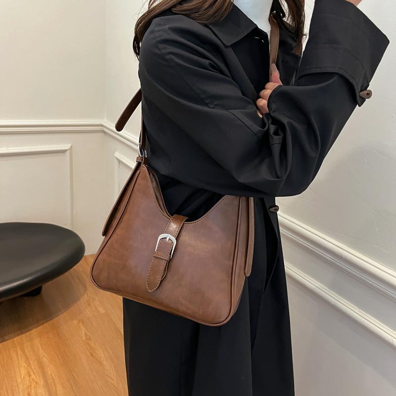 2025 new women's bag personalized large capacity underarm bucket bag feeling women's retro shoulder messenger bag