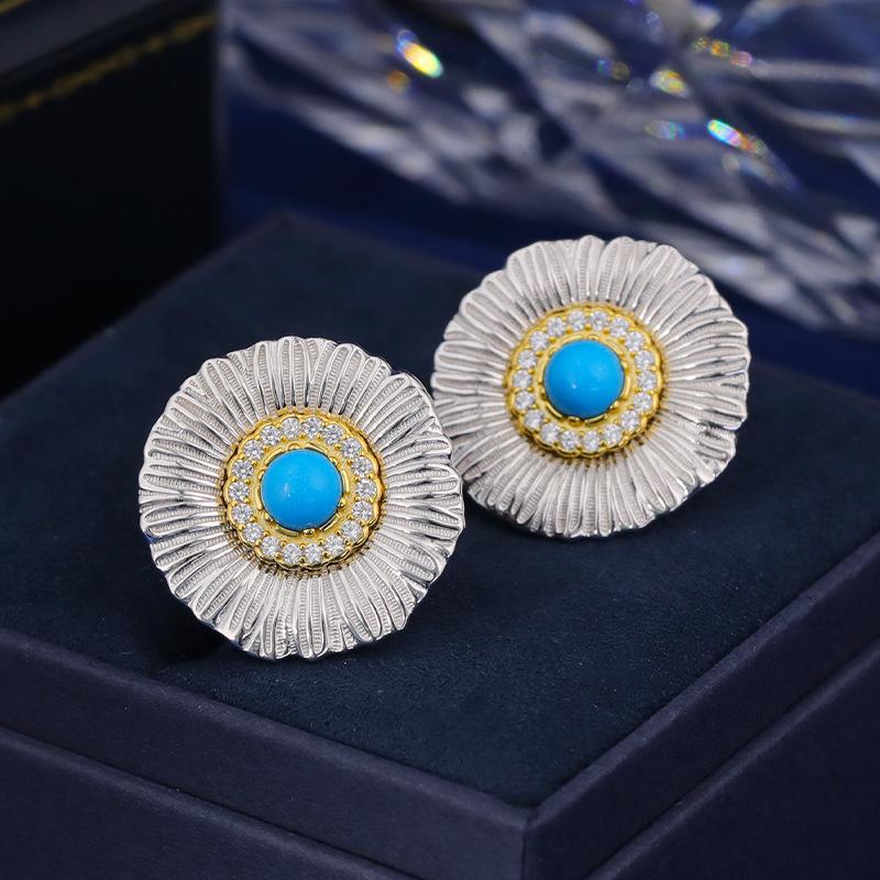 Xiaohongshu Bestseller: 925 Sterling Silver Daisy Blue Agate Stud Earrings - Exquisite High-End Accessories by BuBu Home.