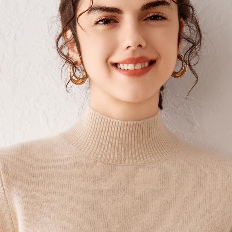 Women's Cashmere Knit Long Sleeve Base Layer Top - Warm, Loose, and Versatile for Autumn/Winter