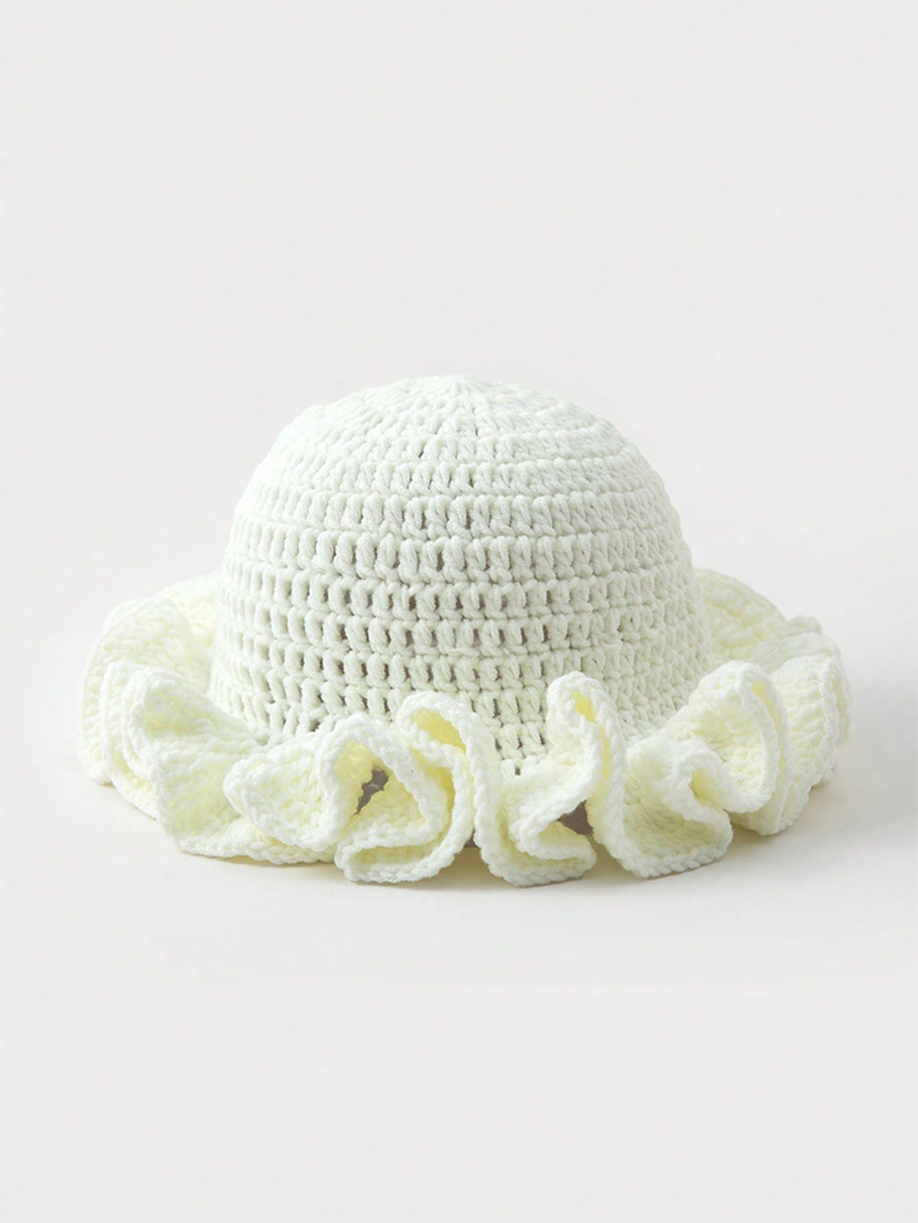 Ручная работа, вязаная крючком бамбуковая шляпа с оборками по краям и без застежки, креативная и модная шляпа-рыбачок One Size белый