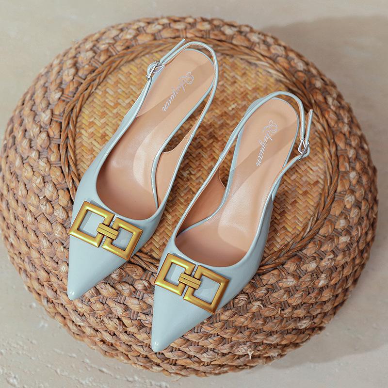 

French bag head sandals women s 2025 new summer large size one-word strap high heels thin heel pointed empty small single shoes 42 светло-синий