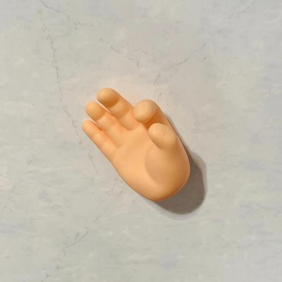 2Pcs Bathroom Toothbrush Holders Hand Feet Shape Simple Installation Multipurpose