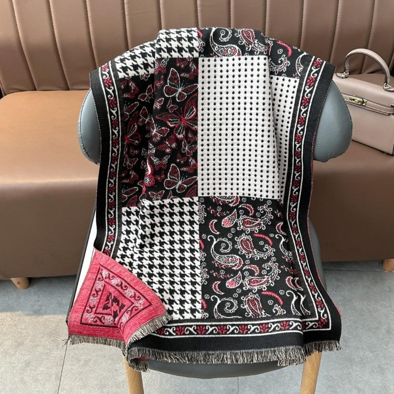 Autumn and winter temperament scarf women's high-end atmosphere retro versatile cashew nut flower skin-friendly, comfortable and warm scarf