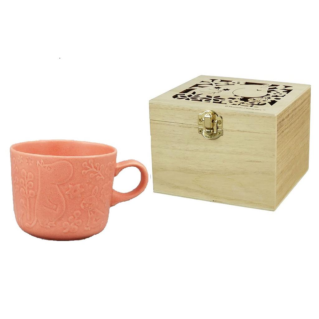 Yamaka Shoten MOOMIN Apricot and Microwave and Dishwasher Safe Moomin Nordic Day Wedding Made in "Caverly" Mug, Strolling, Plain, Kiln-Tempered Glaze,