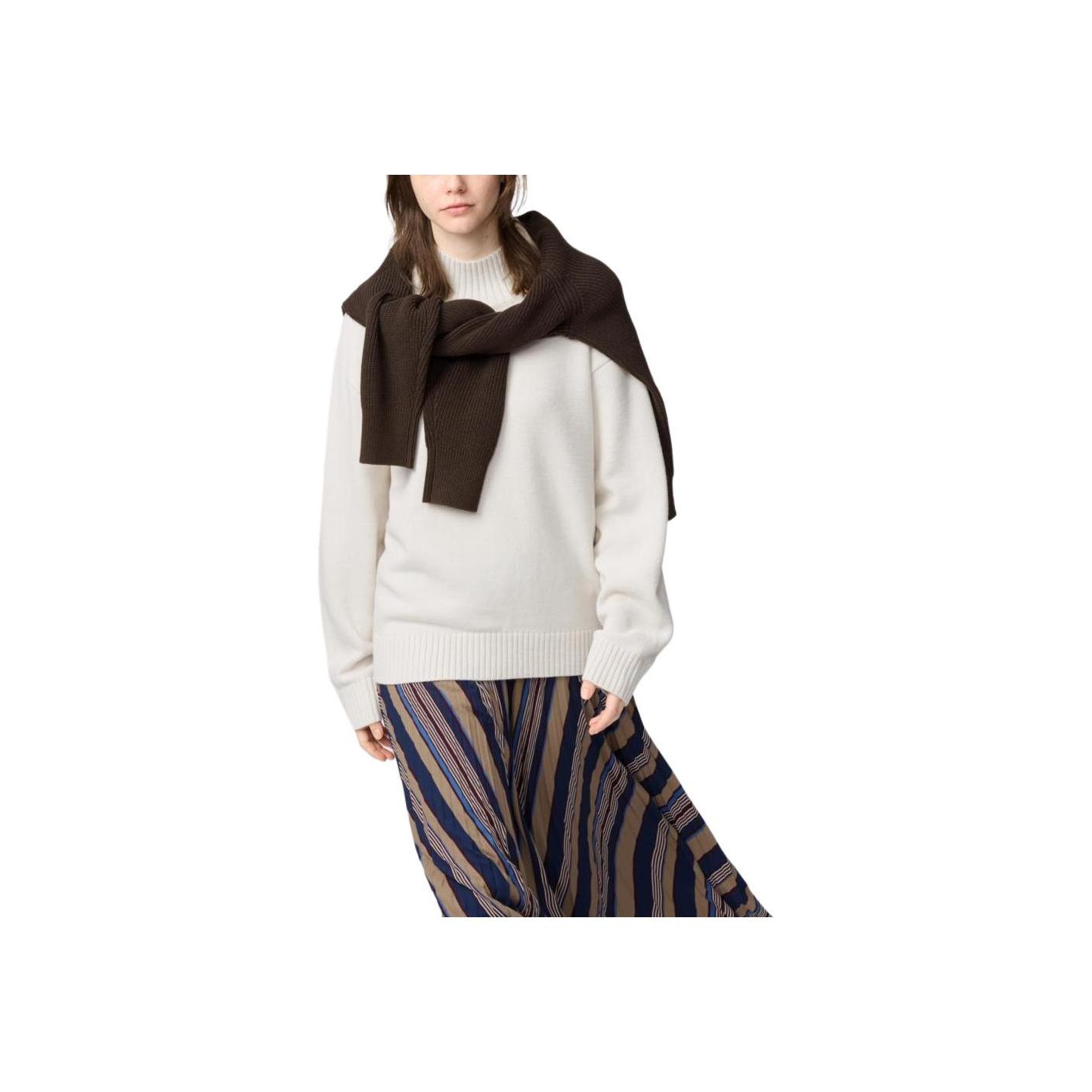 Uniqlo X Clare Waight Keller Collaboration