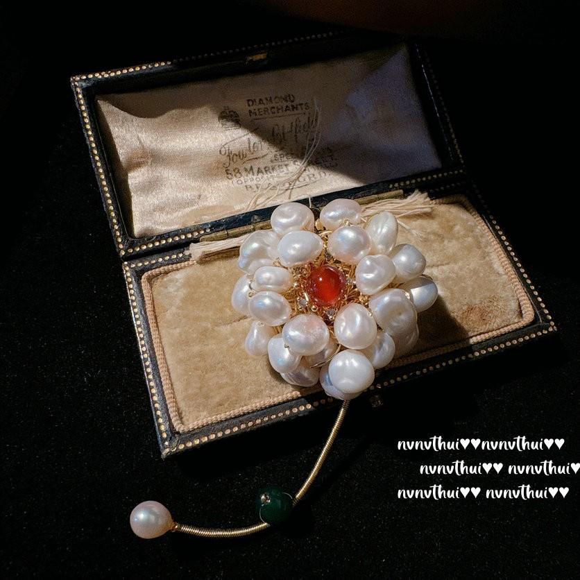 Light Petal Concubine Peony Flower Jewel Brooch, Tahiti, Deep Sea Bead Calla Lily Pearl Flower Brooch