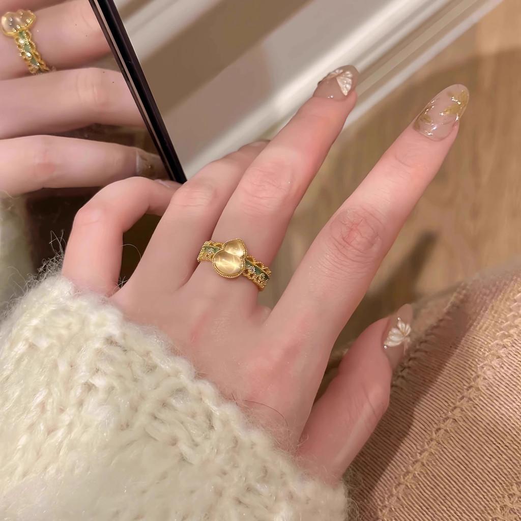 Delicate New Chinese Trend Gourd Agate Ring For Women Beautiful Minimalist Design 2024