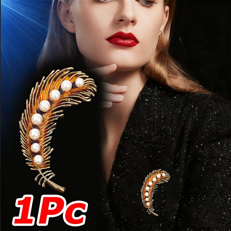 1PC Enamel Vintage Pin with Rhinestones Party Pearl Elegant Bag Badges Gifts Feather Brooch Dinner Unisex