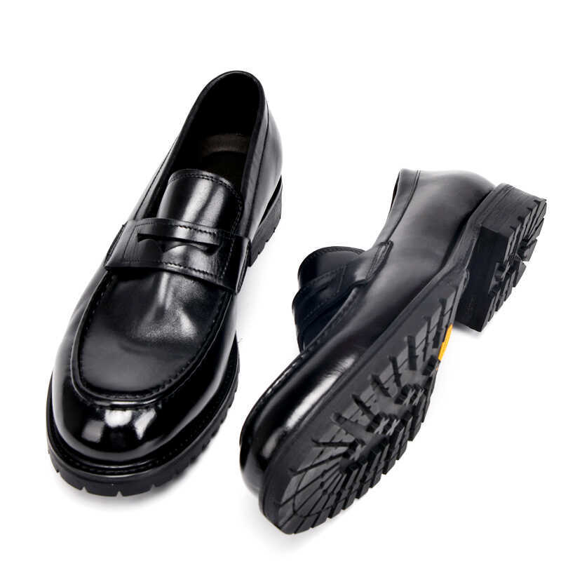 Abito in Pelle Lavata Scarpe in Pelle Uomo di Alta Gamma Retro Pelle Bovina Fondo Grande Punta Rotonda Suola Spessa Rialzanti Scarpe in Pelle Scarpe Derby