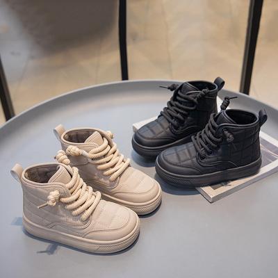 Unisex – Saapad ja poolsaapad