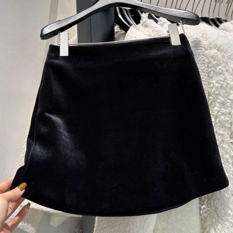 

Melaleuca Black Velvet High Waist Mini Skirt - Women s Spring Autumn Slimming A-line Hip-hugging Anti-exposure Skirt M (recommended for 98-108 jin)