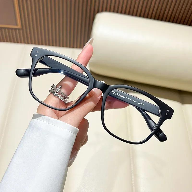 

Square Large Frame Flat Glasses Advanced Sense Of Ultra-Light Durable Anti-Blue Light Glasses Simple Unisex Goggles