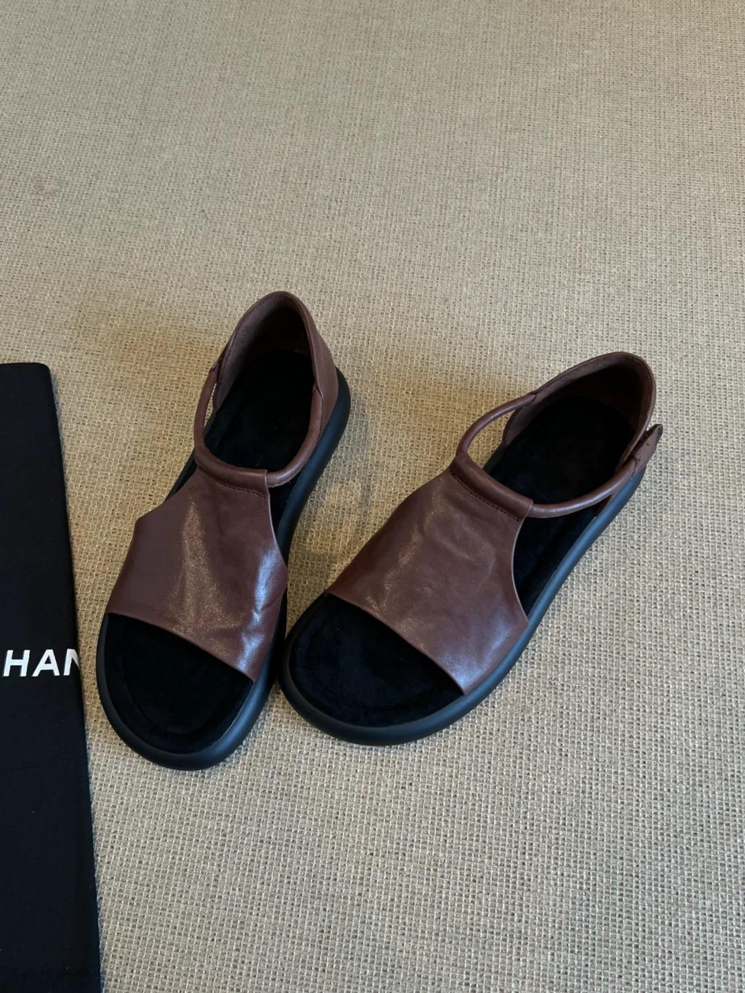 

Cowhide version~ niche retro platform open-toed sandals women s summer new hollow casual comfortable flat-soled Roman shoes 35 коричневый