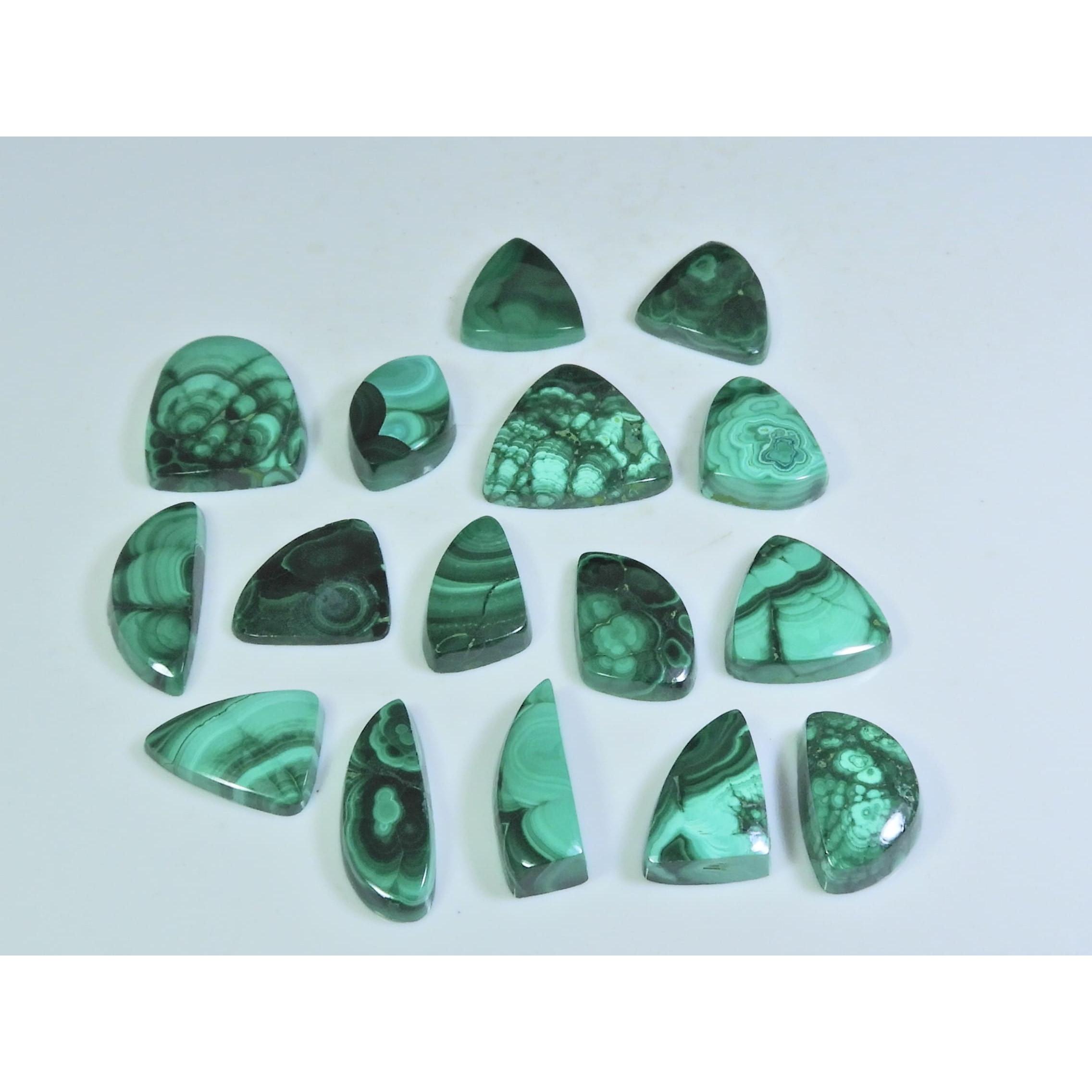 

201 Карат. Кольцо из натурального зеленого малахита, размер, фантазийный кабошон, лот 16 шт., C-257