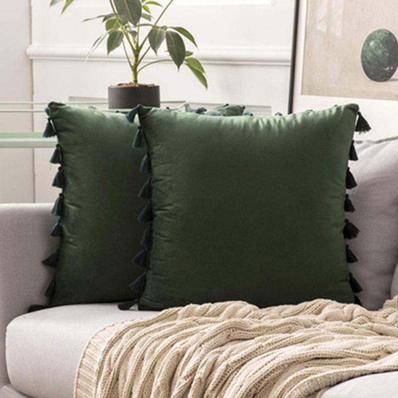 Nordic Style Solid Color Tassel Pillow Cover Short Plush Cushion Covers Bedroom Sofa Decorative Pillowcase Bohemian Style Gift Cushion Covers