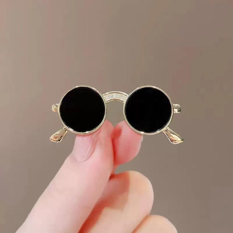 Blume Schmetterling Brosche, Modische High-End Herren- und Damen Anti-Rutsch Nadel Accessoire Geschenk