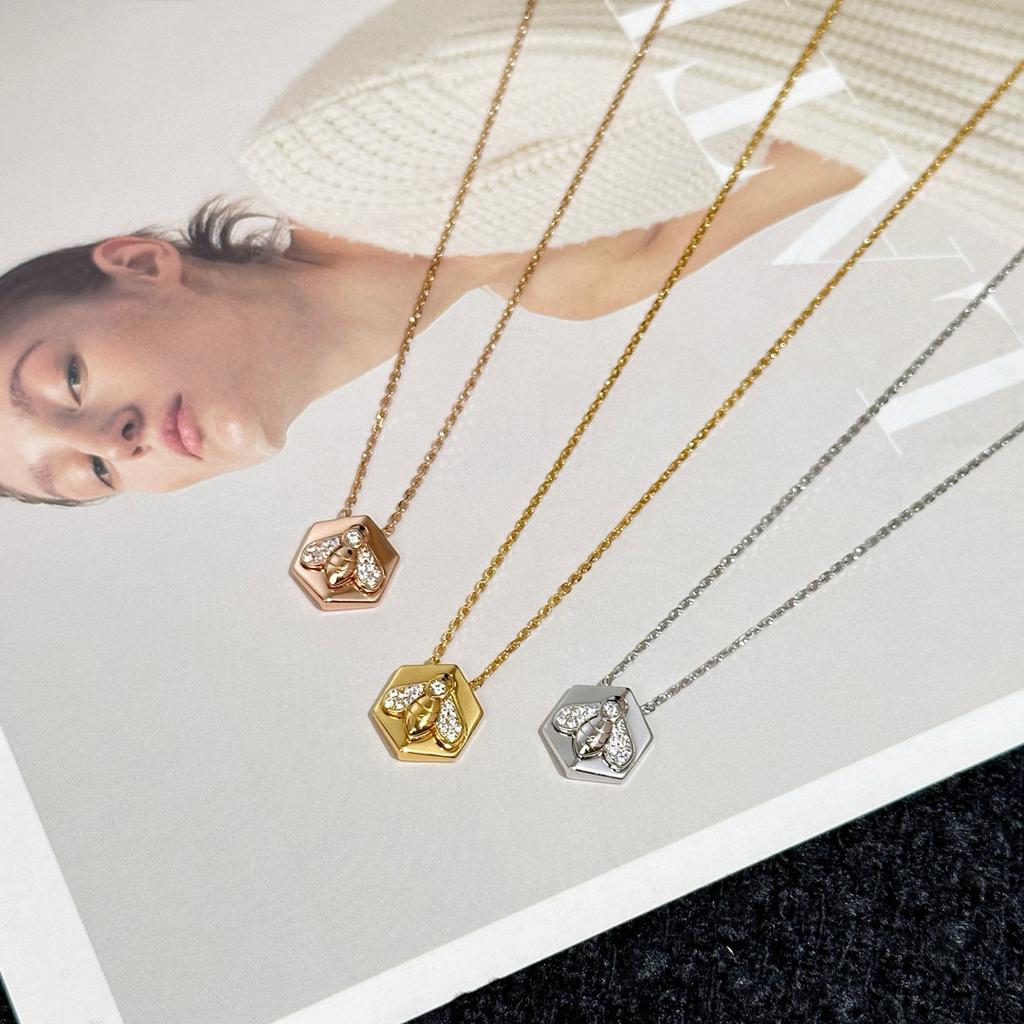 Latest Hot Brand Classic Women's Necklace Luxury Jewelry For Women Bee Shape Designer Pendant Pure 925 Sliver Chain Necklaces