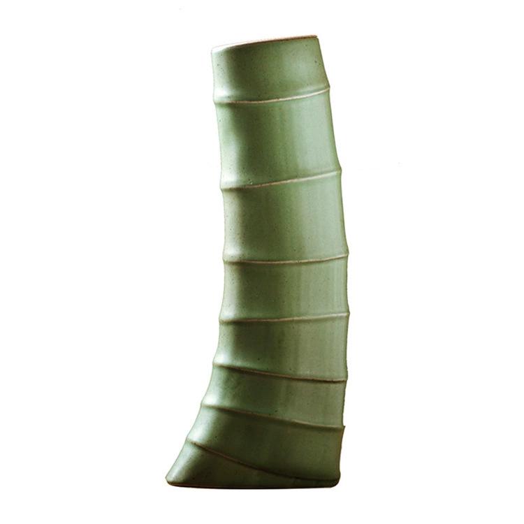 Zen Bamboo Joint Wall Hanging Vase: Ceramic Flower Holder for a Simple, Creative Arrangement.