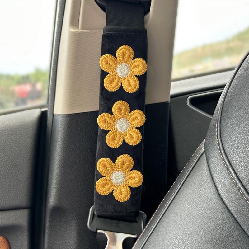 1pc Cute Embroidered Flowers Car Seatbelt Cover Seat Belt Harness Cushion Auto Shoulder Strap Protector Pad for Children Women