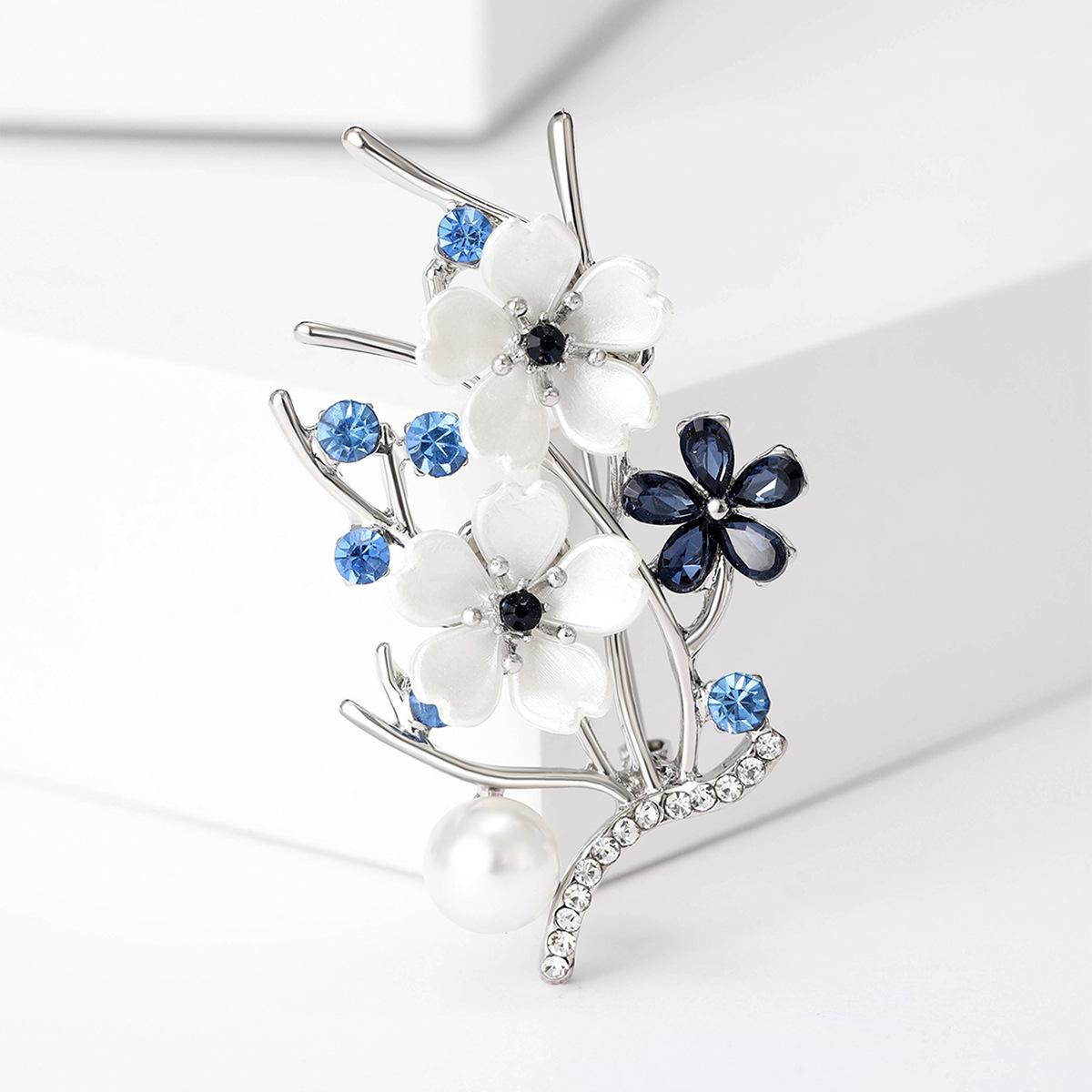 

Милая модная темпераментная брошь с жемчужным персиковым цветком, новый национальный стиль, элегантные и универсальные аксессуары для одежды, булавка для воротника