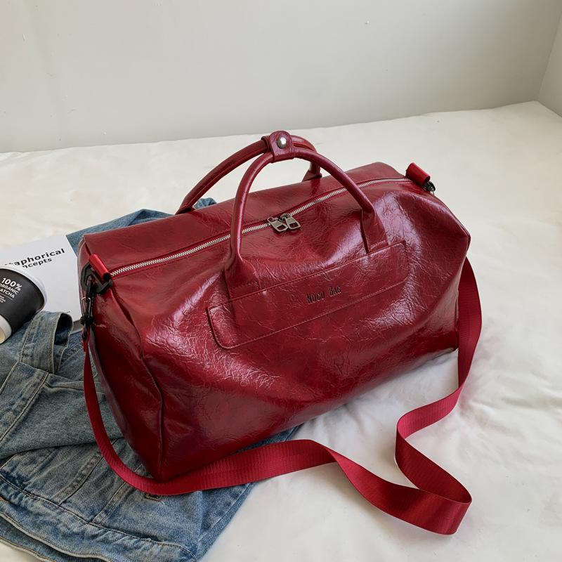 Unisexowa Torba Sportowa Duffle ze Skóry PU na Biznes, Jogę lub Pływanie - Duża Pojemność, Styl do Ręki/na Ramię