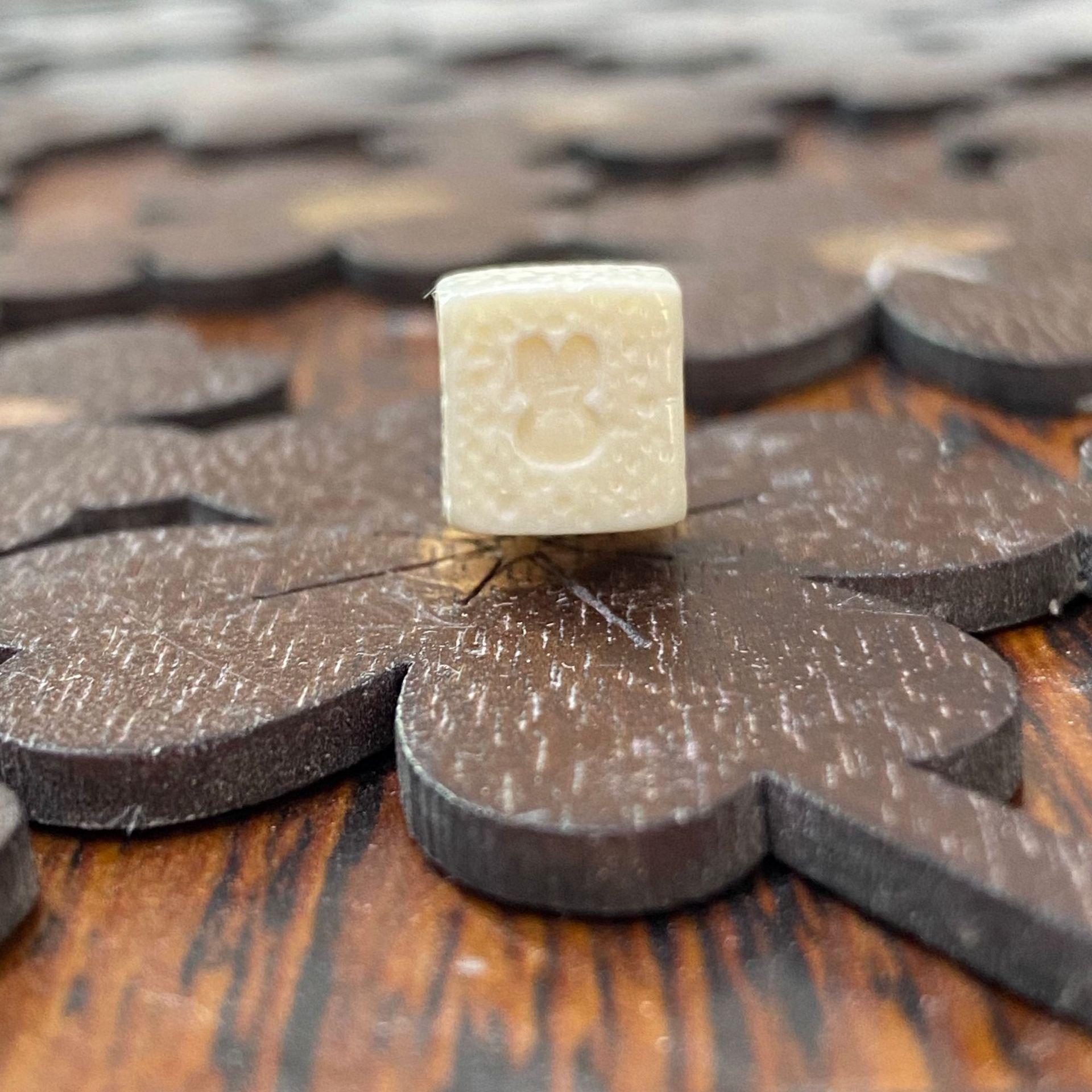 Tang Long Mammoth Ivory Sugar Cube Rabbit Cartoon Bracelet DIY Beads