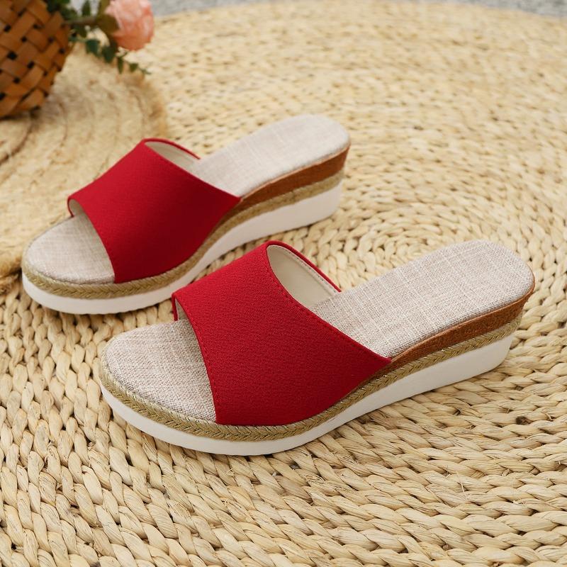 Summer new slope heel slippers women's large size thick bottom medium heel beach fish mouth one-word cool slippers