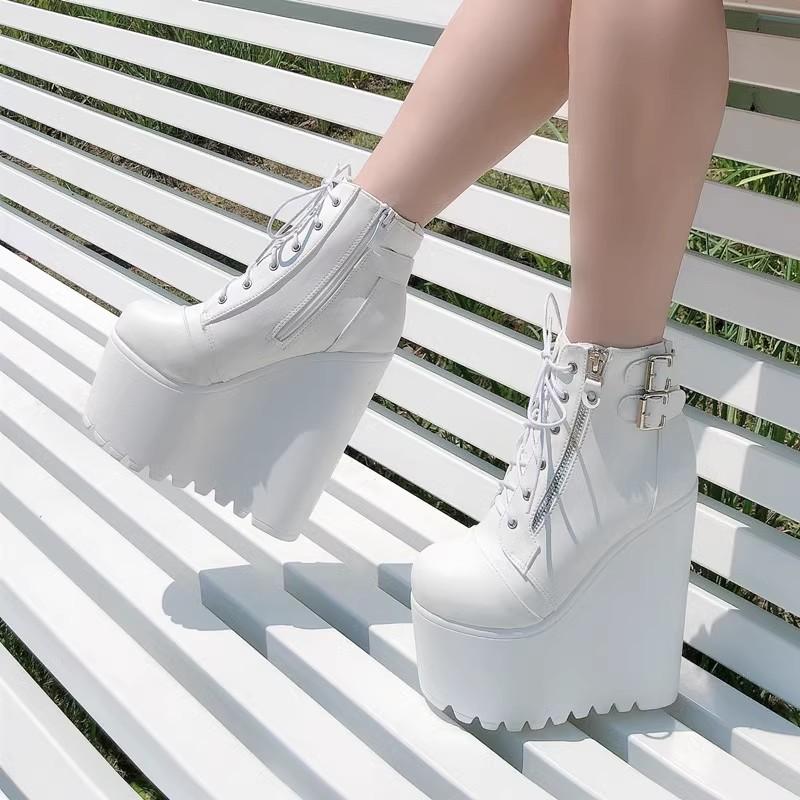 Fashion 16CM Wholesale Autumn Ankle Boots For Women Motorcycle Boots Chunky Heels Casual Lacing Round Toe Platform Boots Shoes Female