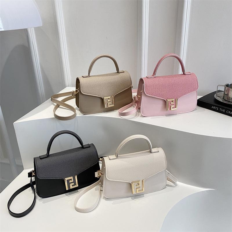 2025 summer new fashion trend small square bag casual simple women's niche shoulder messenger bag