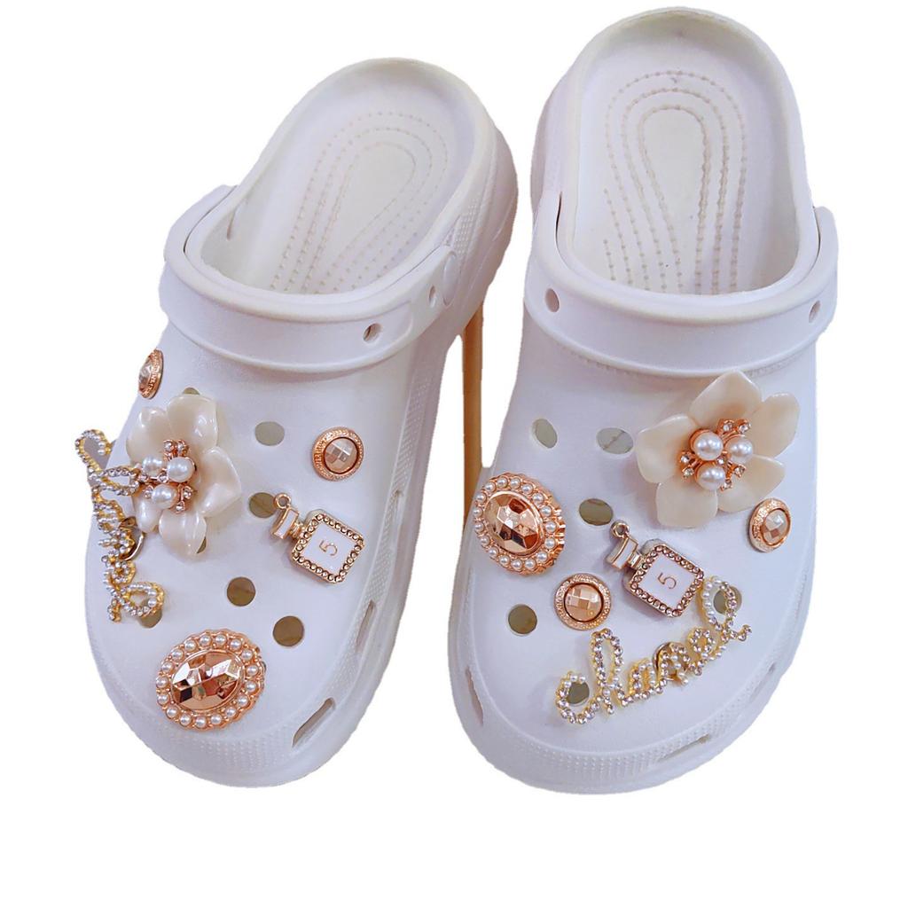 New women's summer hole shoes platform fashion garden shoes DIY small fragrant shoe buckle accessories
