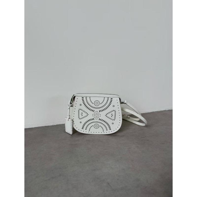 

Leather hollow messenger bag, versatile trend bag, fashionable and advanced, first-layer cowhide zipper small square bag 20*16*7cm білий