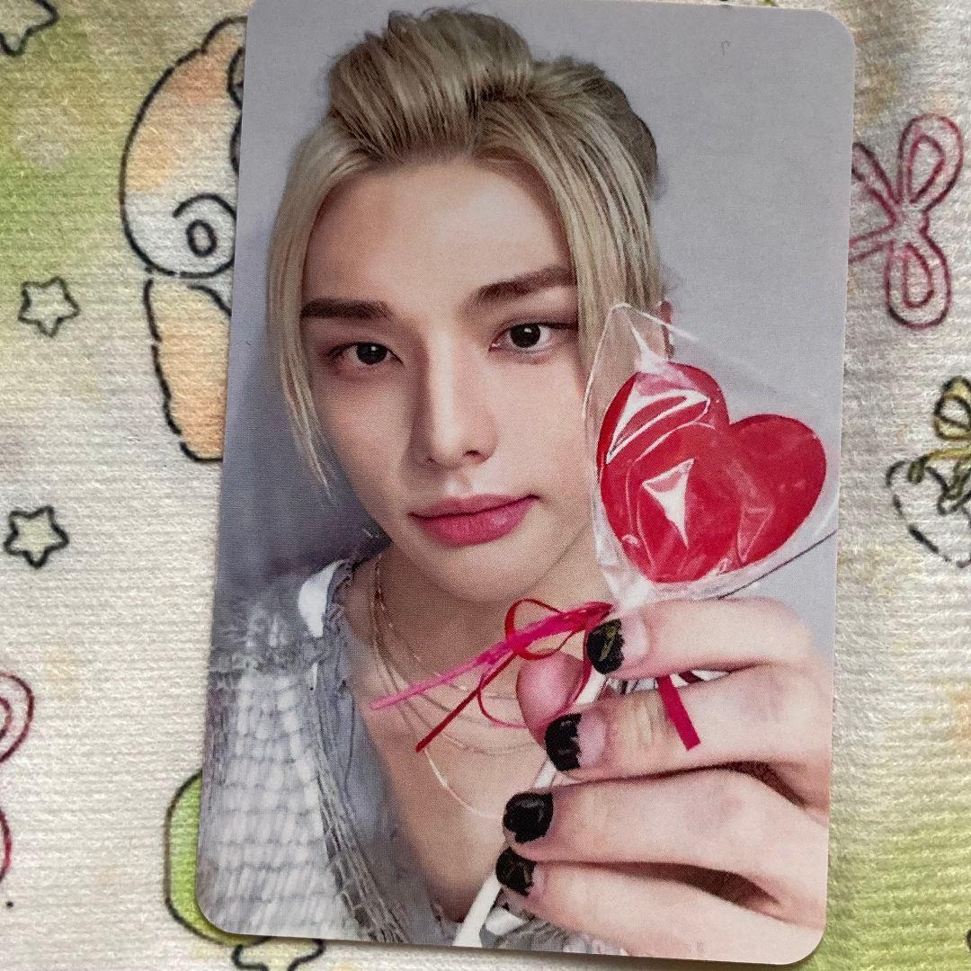 

[USED] StrayKids Hyunjin Raku-STAR Winning Streaming Trading Card