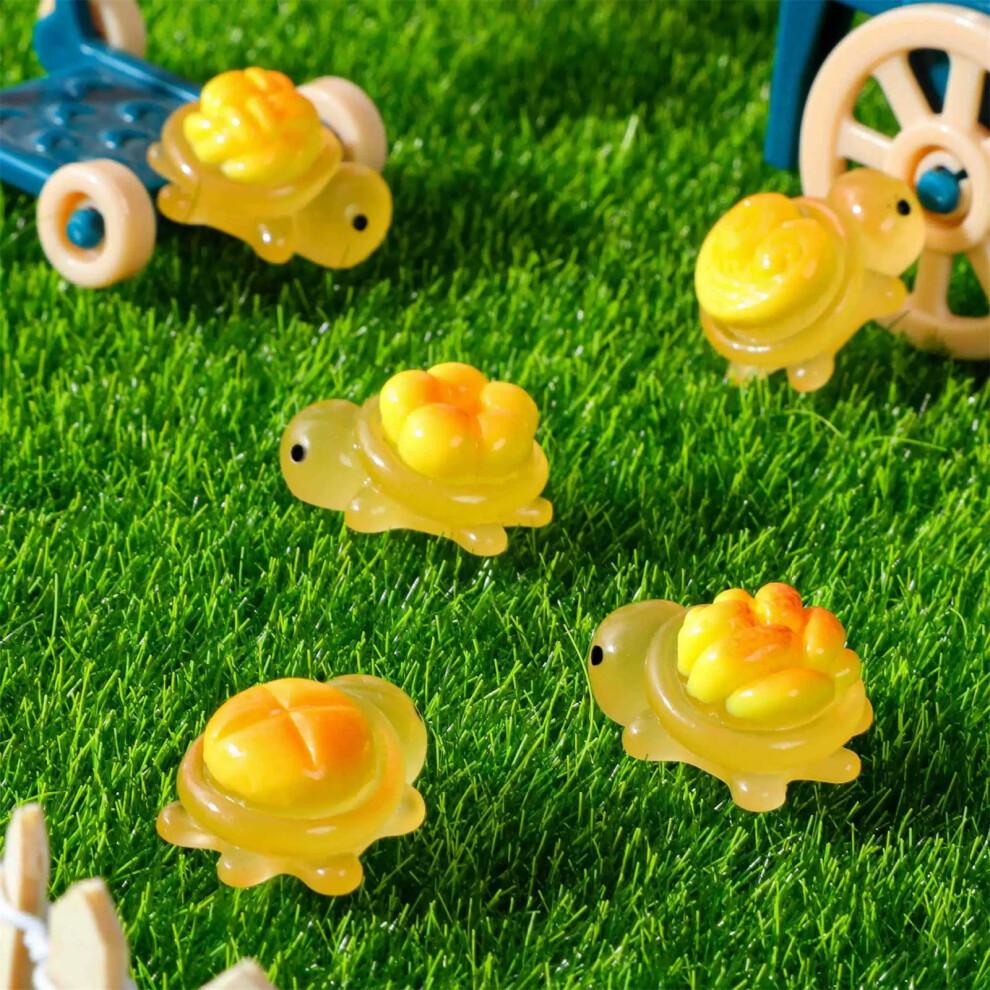 Animals Night Glow, 50PCS Miniature Things Figurines to Hide, Animals Figures for DIY Garden Decoration, Bread Shaped Turtle, Random Colors