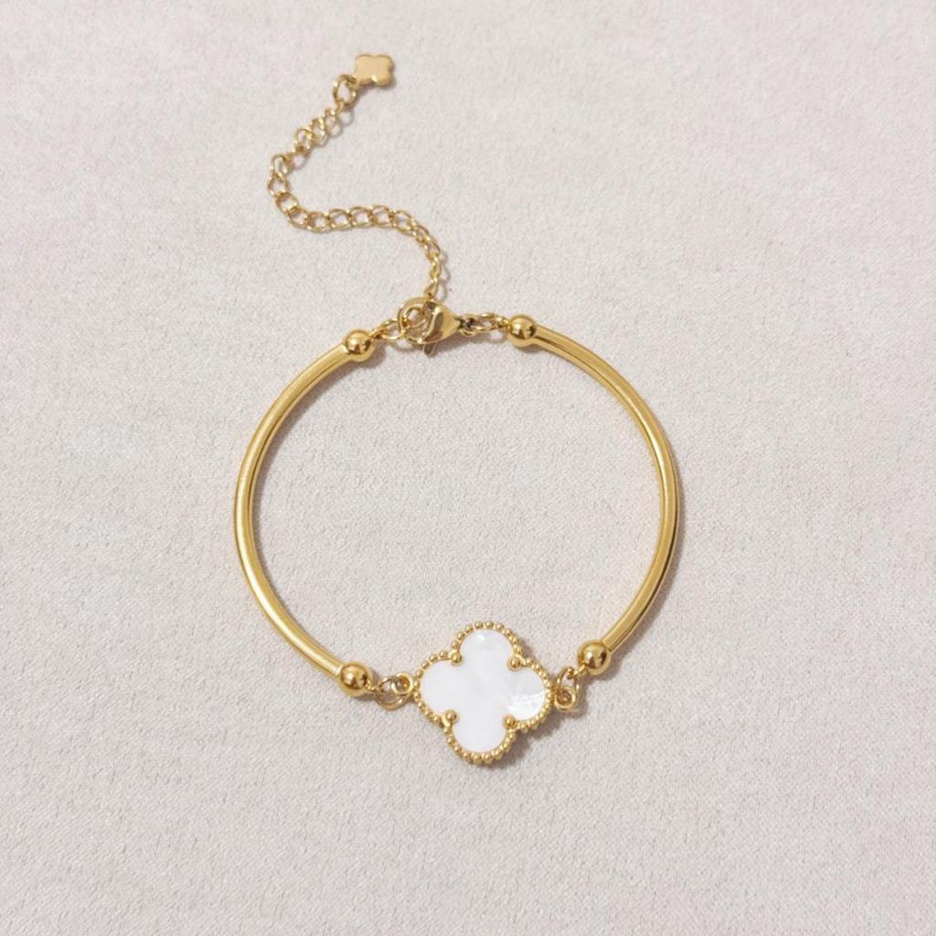 15mm Titanstahl Nicht Verblassendes Glücksklee Damen Armreif Armband Schmuck.