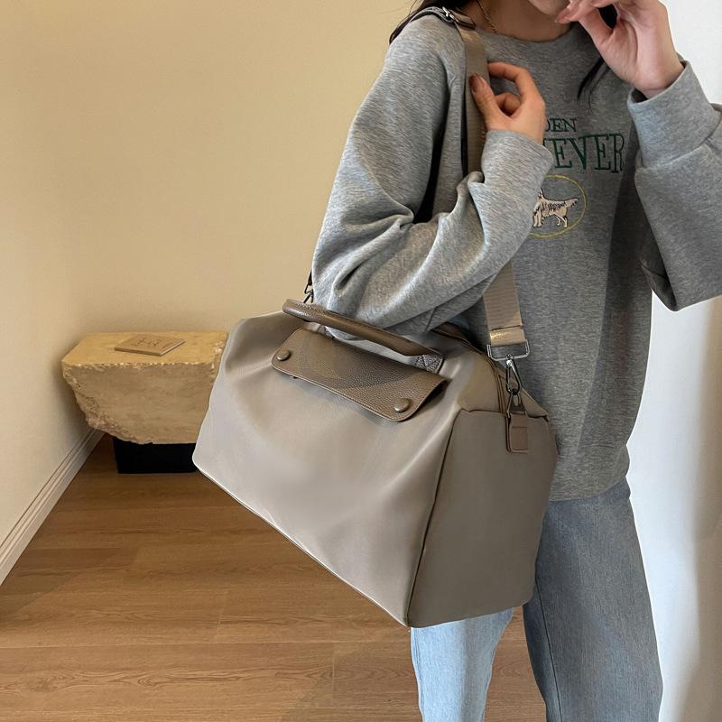 Travel Bag, Duffel Bag, Large Capacity, Accommodation, Maternity, Sports, Fitness Training, Storage Bag, Portable Boarding Bag, Large Shoulder.
