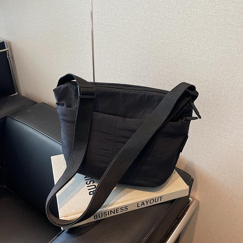 Canvas Bag Women's Large Capacity Commuter Shoulder Bag