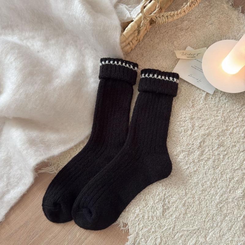 

Thick, Warm, Soft and Fluffy Fleece Mid-calf Socks for Autumn and Winter, Solid Color Sweet Pile Socks, Versatile for Women 1 pair чёрный