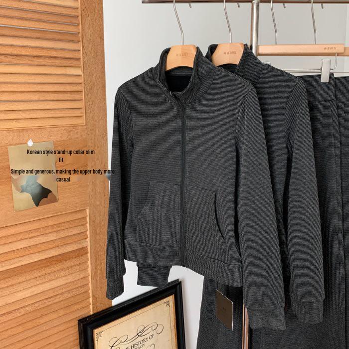 

European-Style Spring 2025 Women s Tracksuit: Cardigan Jacket & High-Waisted Wide-Leg Pants Set M