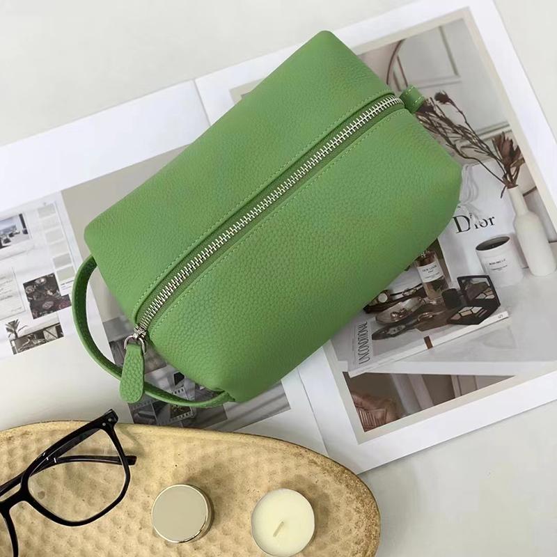 High Quality Soft Solid Color Leather Makeup Storage Pouch Portable Sport Outdoor Cosmetic Bag for Travel Handle Wash Bag