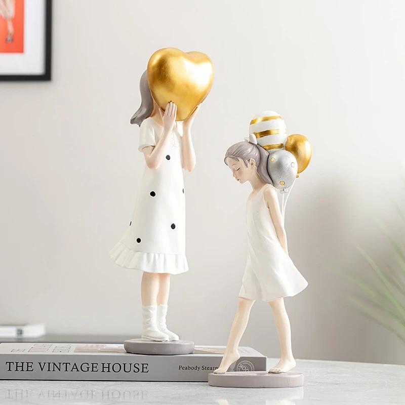 Nordic Modern Girl Resin Statues Living Room Decor Character Model Home Decoration Accessories Office Ornaments Birthday Gift