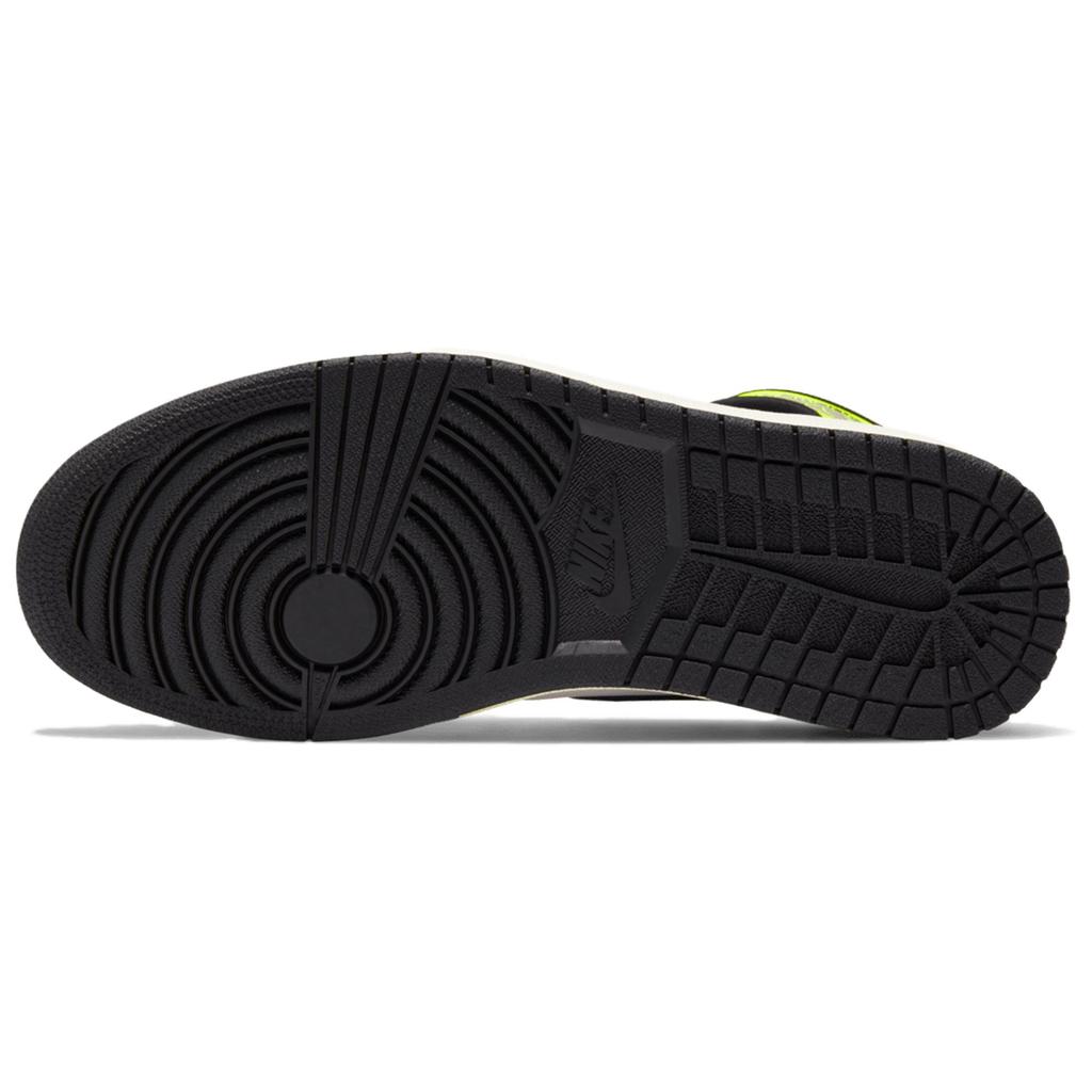 Jordan 1 Retro High White Black Volt University Gold 555088-118