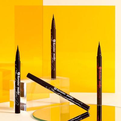 [1+1] Heroine Make Smooth Liquid Eyeliner Super Keep