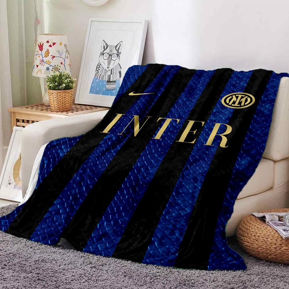 Inter Milan čempionu pledi Flaneļa ar