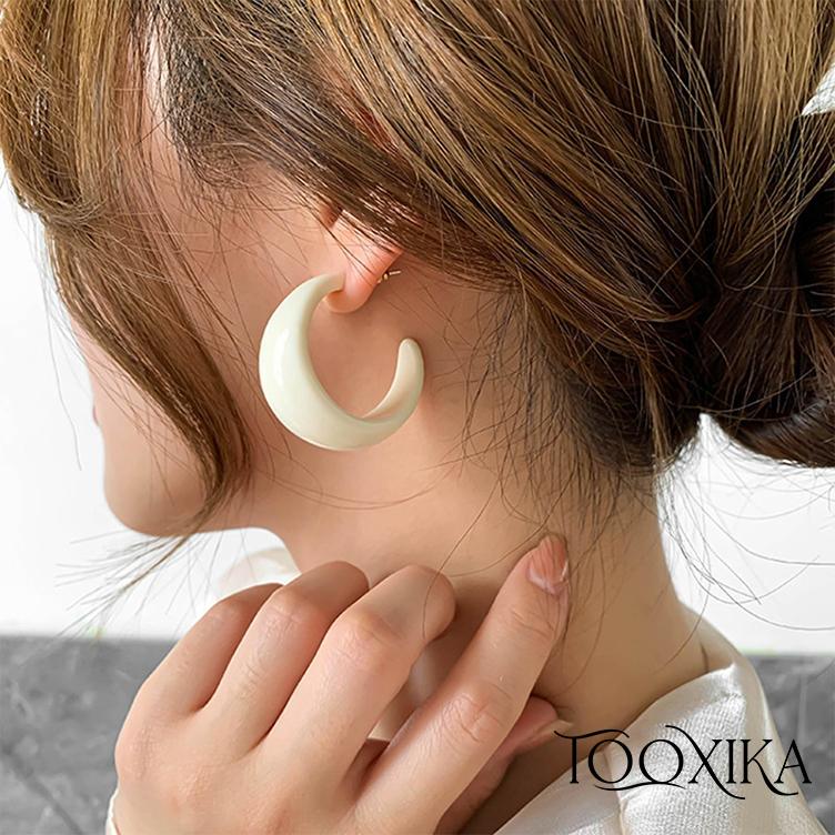 

C-shaped Earrings Are Exaggerated, Light And Luxurious, Niche, Advanced Design, Earrings, Resin Earrings