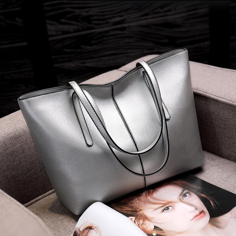 Women's Bag New Fashionable Portable Commuter Large-capacity Shopping Bag Casual Simple Shoulder Women's Bag