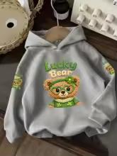 A casual hoodie for children,featuring a cute luckybearprintperfectasaChristmas gift forboysandgirlssuitableforautumnand winter.