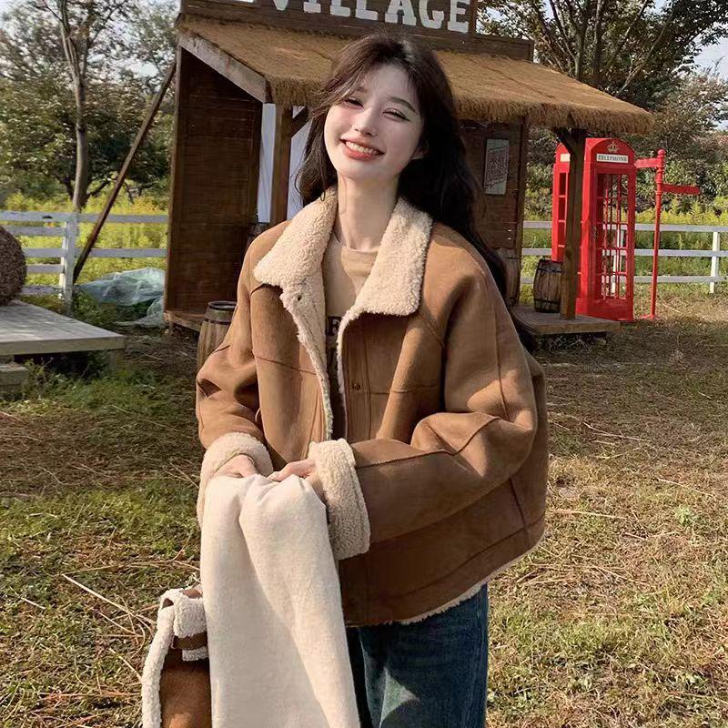 2024 Women's Retro College-Style Short Jacket for Spring & Autumn