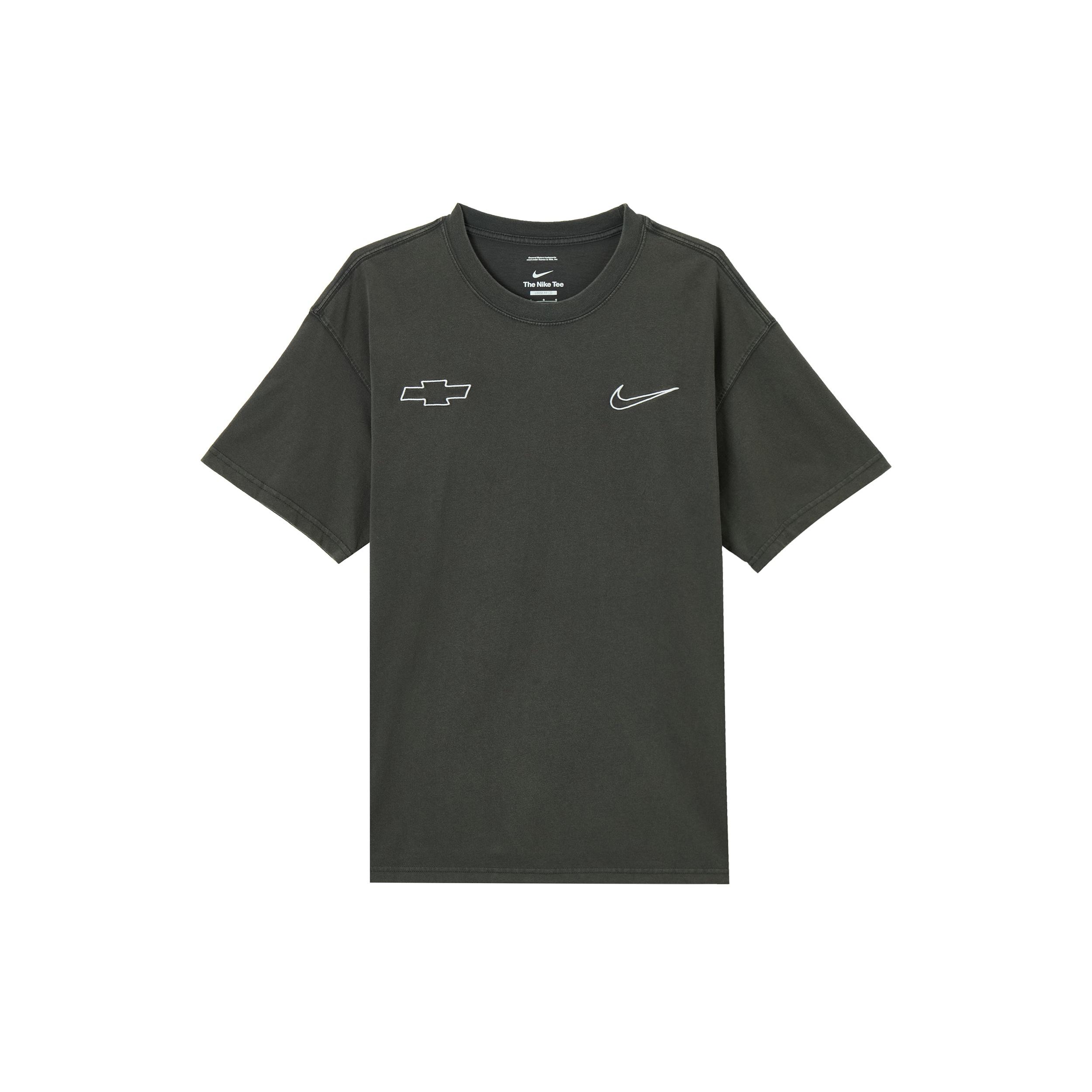 Nike x Devin Booker x Chevy Max90 T-shirt Asia Sizing Anthracite Men s HV6691-060 L