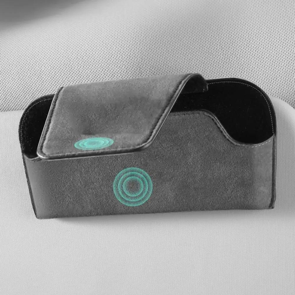 Car Storage Tools Sun Visor Glasses Holder Multi-functional Wear-Resistant Auto Sunglasses Holder Cowhide Car Storage Box
